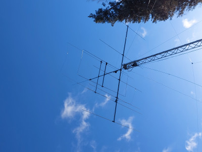 loic_antenna_2022.jpg